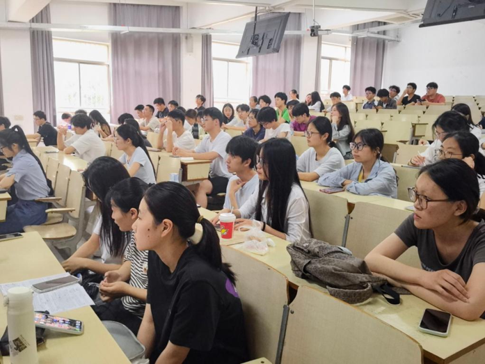 全国大学生数学建模培训系列报道（五）：校内专题培训顺利举行
